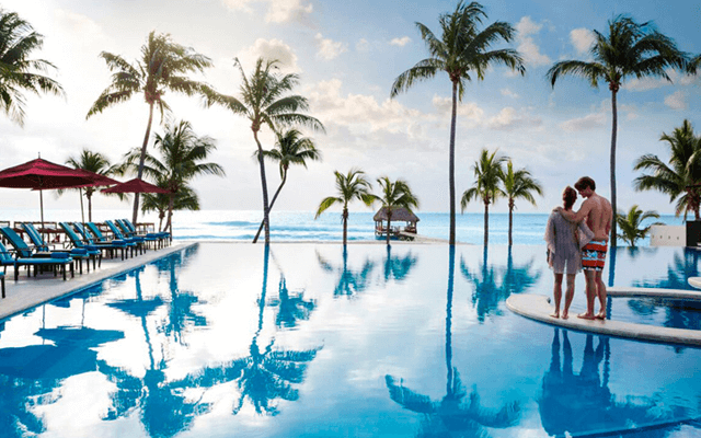 Luxury Cancun Airport Transportation to Playa del Carmen