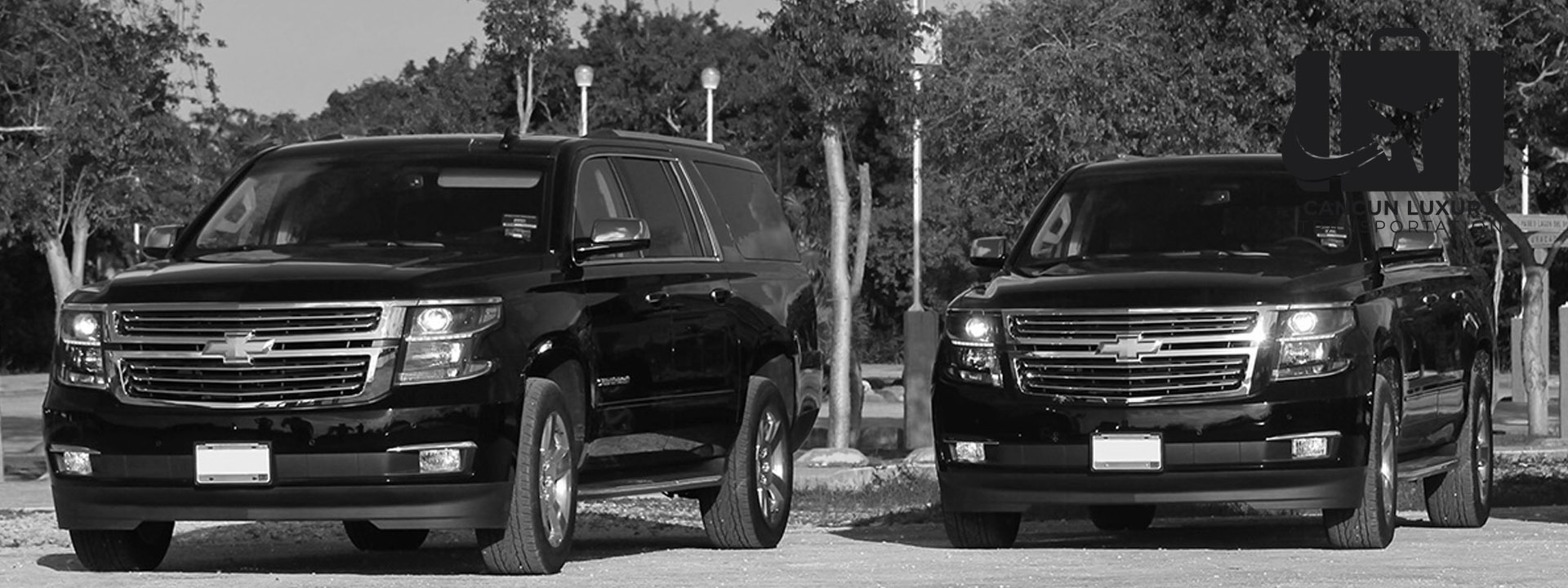 luxury cancun airpor transportation vehicles